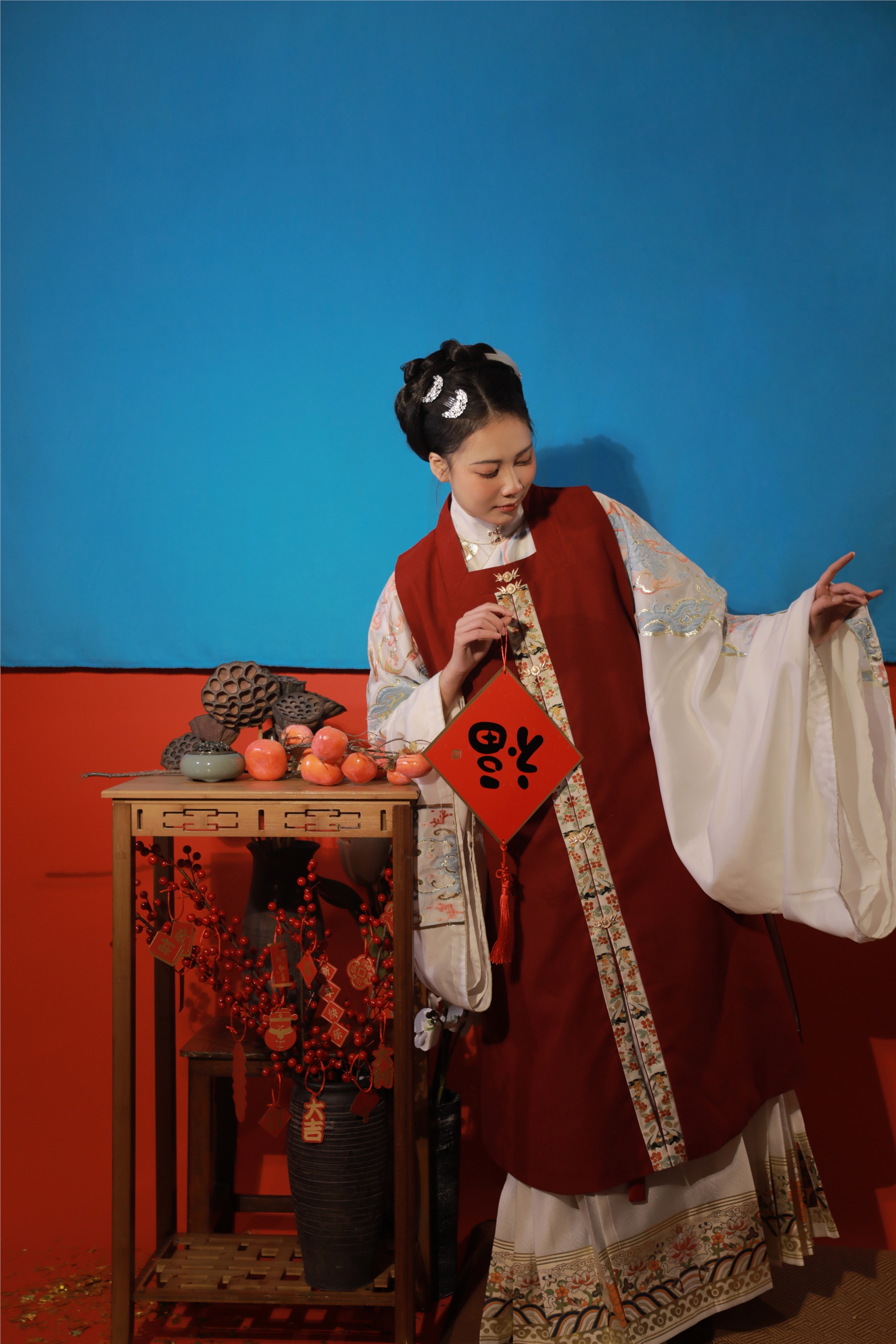 YITUYU艺图语 2025.01.25 新岁新春 番茄不是番茄